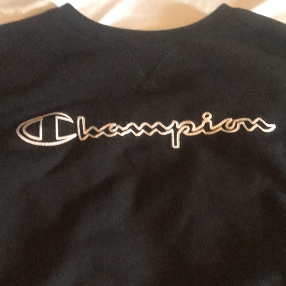Black champion sweatshirt women’s medium not worn much - Picture 3 of 4
